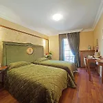 מלון Antea Palace & 4*