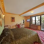 Antea Palace & 4*