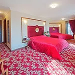 Antea Palace & 4*