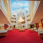 Antea Palace & מלון 4*