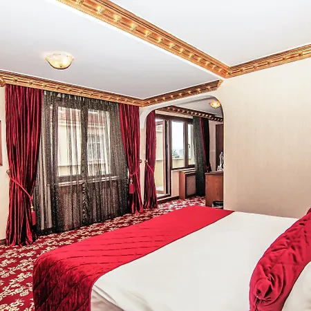 Hotel Antea Palace & 4*